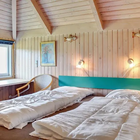 Angelika - 1-6km From The Sea By Interhome Nyaraló